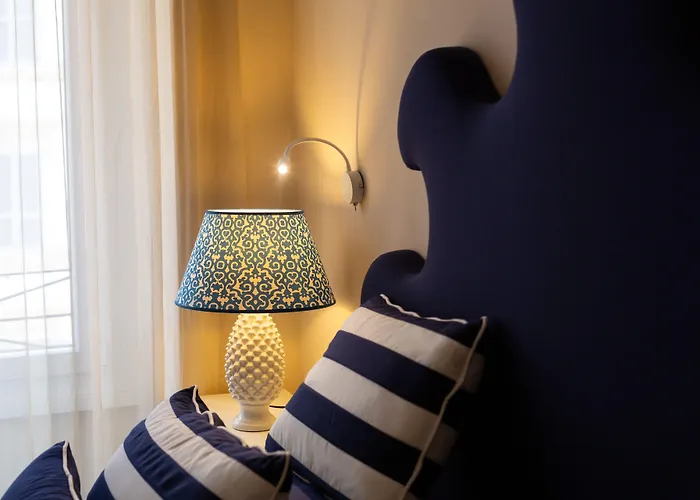 Oda ve Kahvaltı Relais Piazza Del Popolo Roma